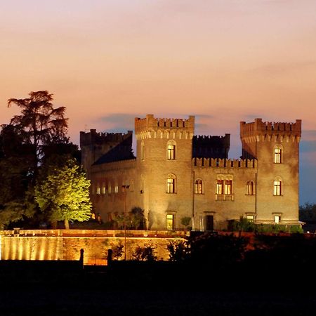 Relais Castello Bevilacqua Zewnętrze zdjęcie