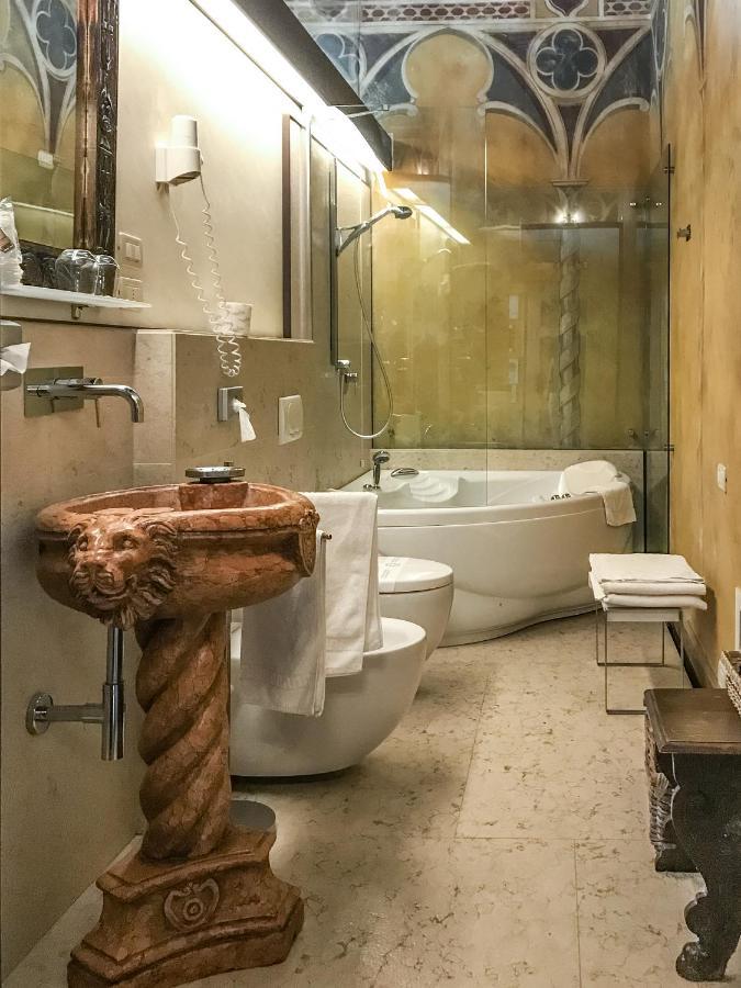 Relais Castello Bevilacqua Zewnętrze zdjęcie